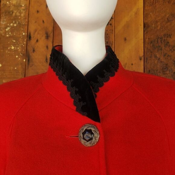 Joffeld Red & Black Wool Coat - Picture 6 of 10